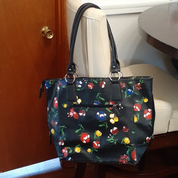 Purse - Picture 2 of 2
